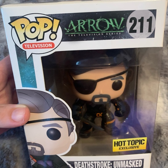 Funko Pop Arrow Deathstroke Unmasked 211 figure - Picture 2 of 8